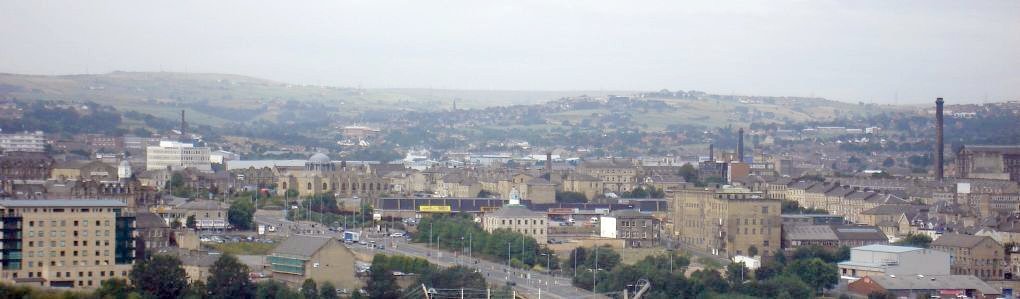 Pakistani Demographic Invasion: Bradford, in the north of England, is considered to be a typical "mill and mosque town" due to its large Pakistani community.