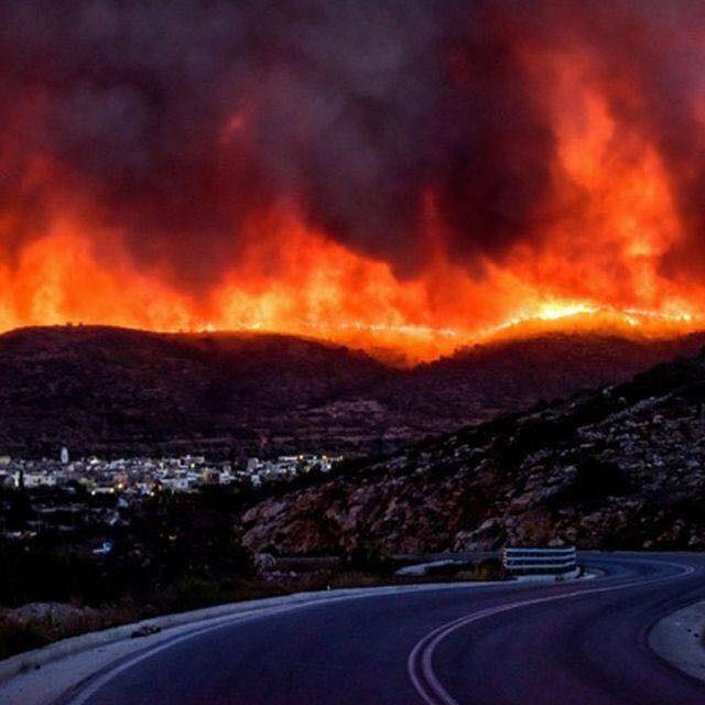 Fast spreading Amazon Fire can be seen from miles away