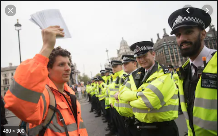 Sadiq Khan responsible for converting Britain as a colony of Pakistan: Police is kept busy in managing different small protests while whole London is left at the mercy of Pakistani Muslim Criminals