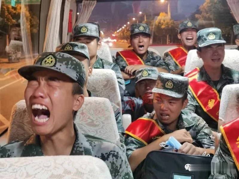 Chinese PLA Soldiers Cry As They are Sent to Indo-China LAC To Face Indian Army