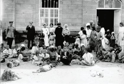 Armenian orphans in Vagharshapat (Echmiadzin), Summer 1915 | Armenian Genocide | NewsComWorld.com